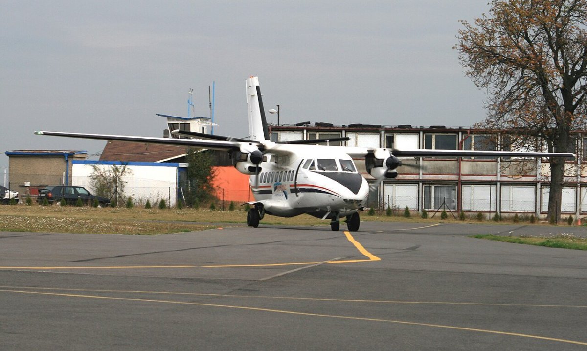 L-410 на поплавках