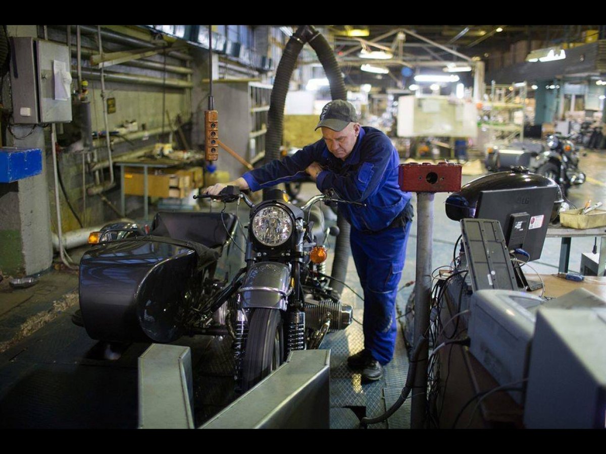 Завод Ирбит мотоцикл Урал