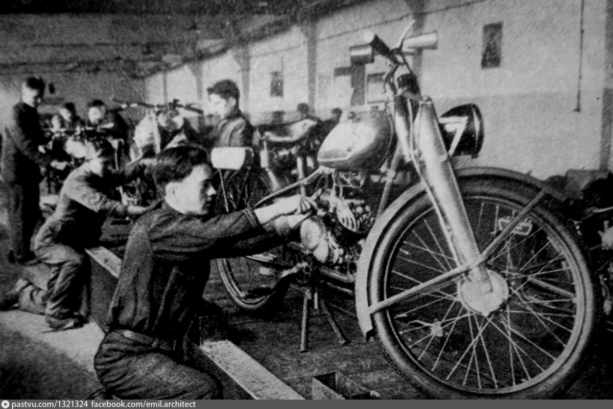 Мотоцикл киевлянин к1б