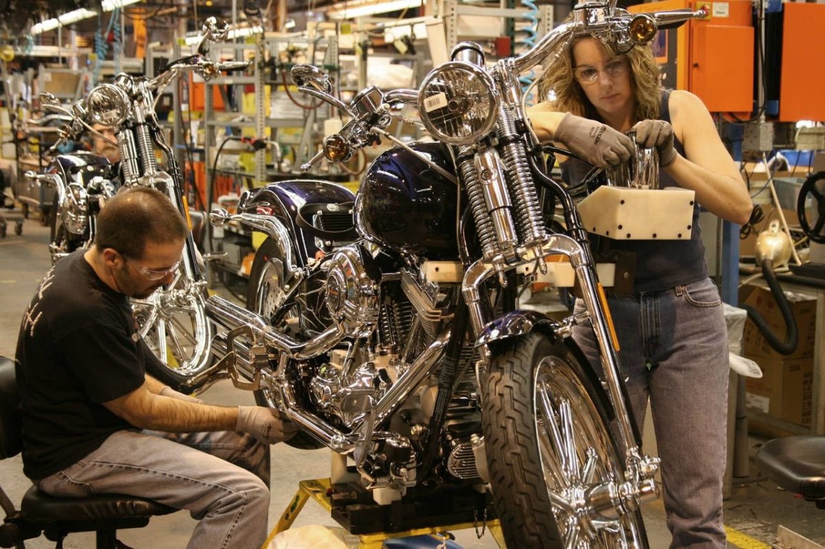 Завод Харлей Дэвидсон в Америке