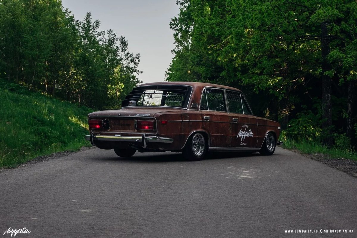 Стенс Жигули 2106