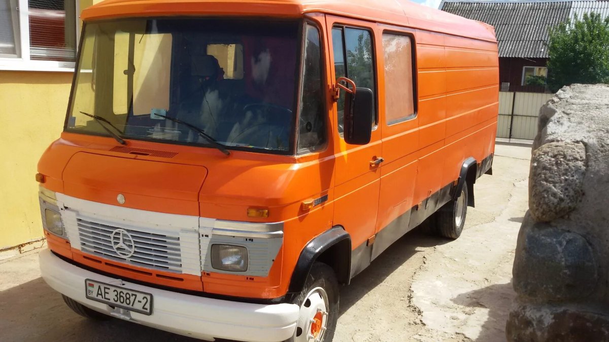 Мерседес т2 бортовой