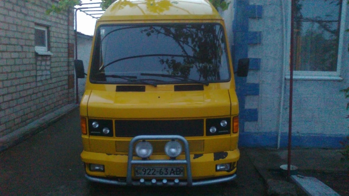 Mercedes Benz t1 почтовик