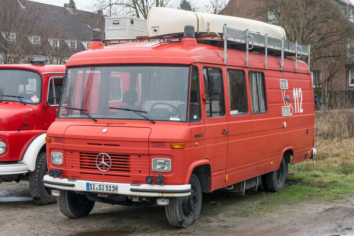 Mercedes-Benz l409