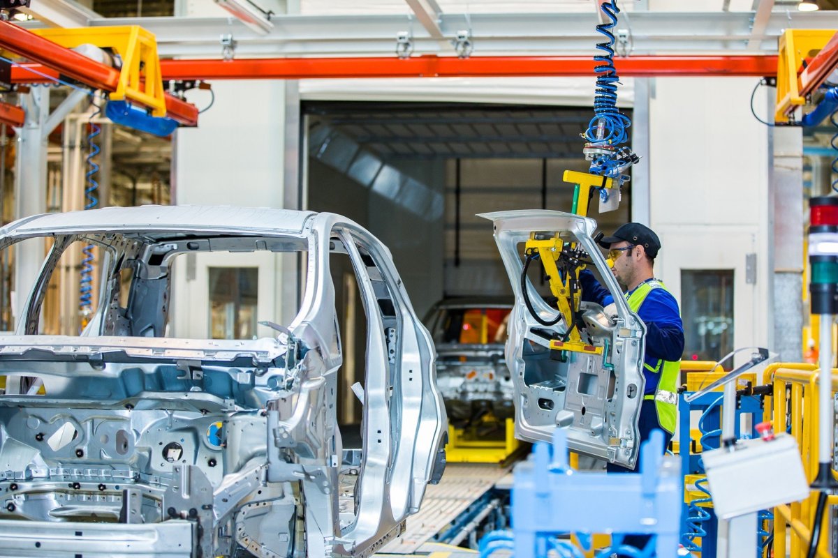 Автомобилестроение