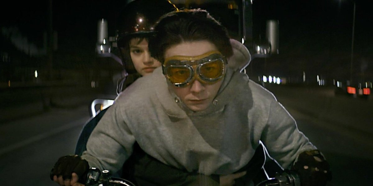 Уэйн сериал 2019