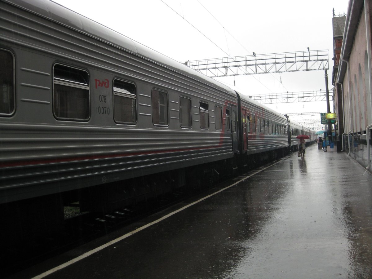 Поезд на вокзале