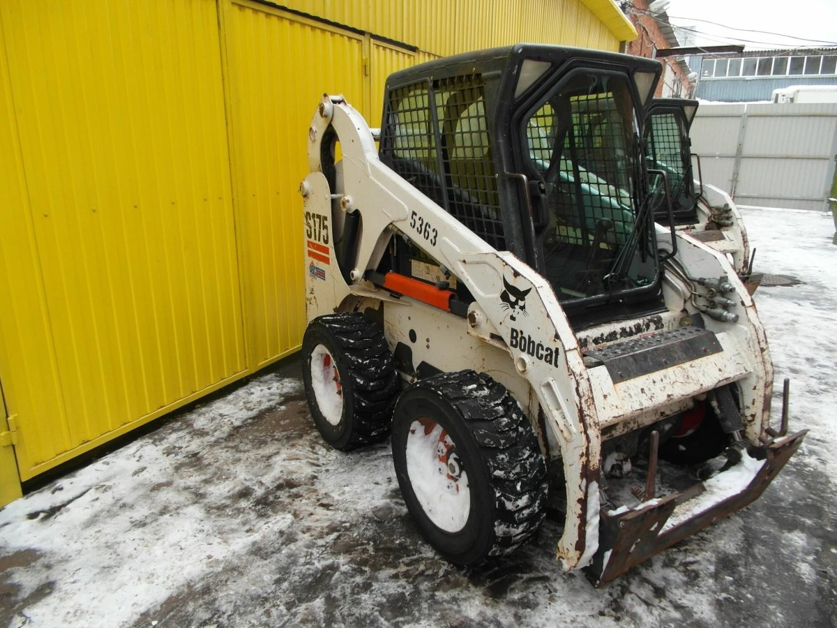 Бобкэт s175