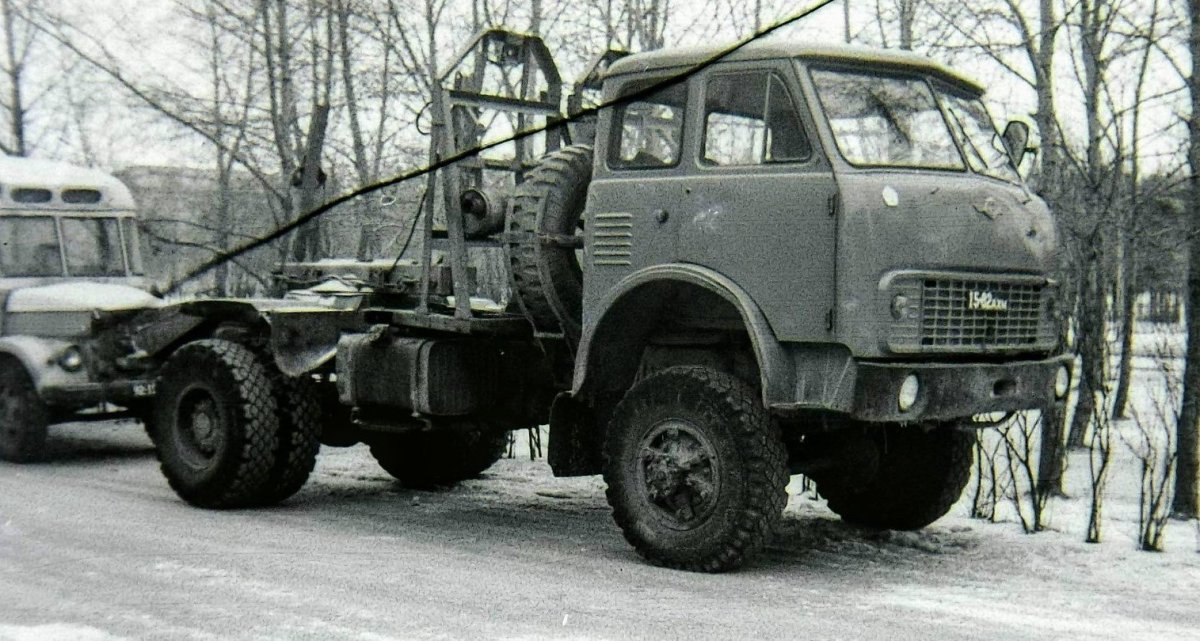 МАЗ 509 седельный тягач