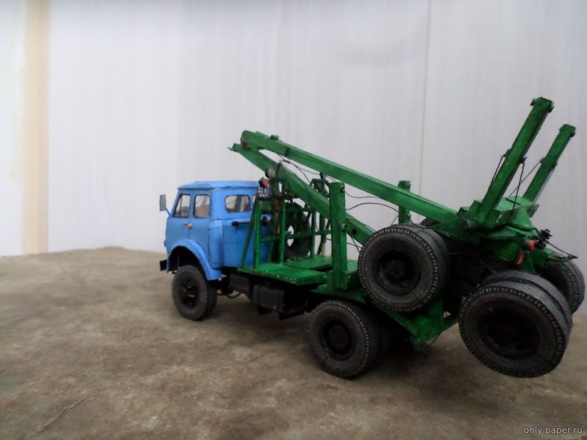 Модель МАЗ 509 лесовоз конверсия