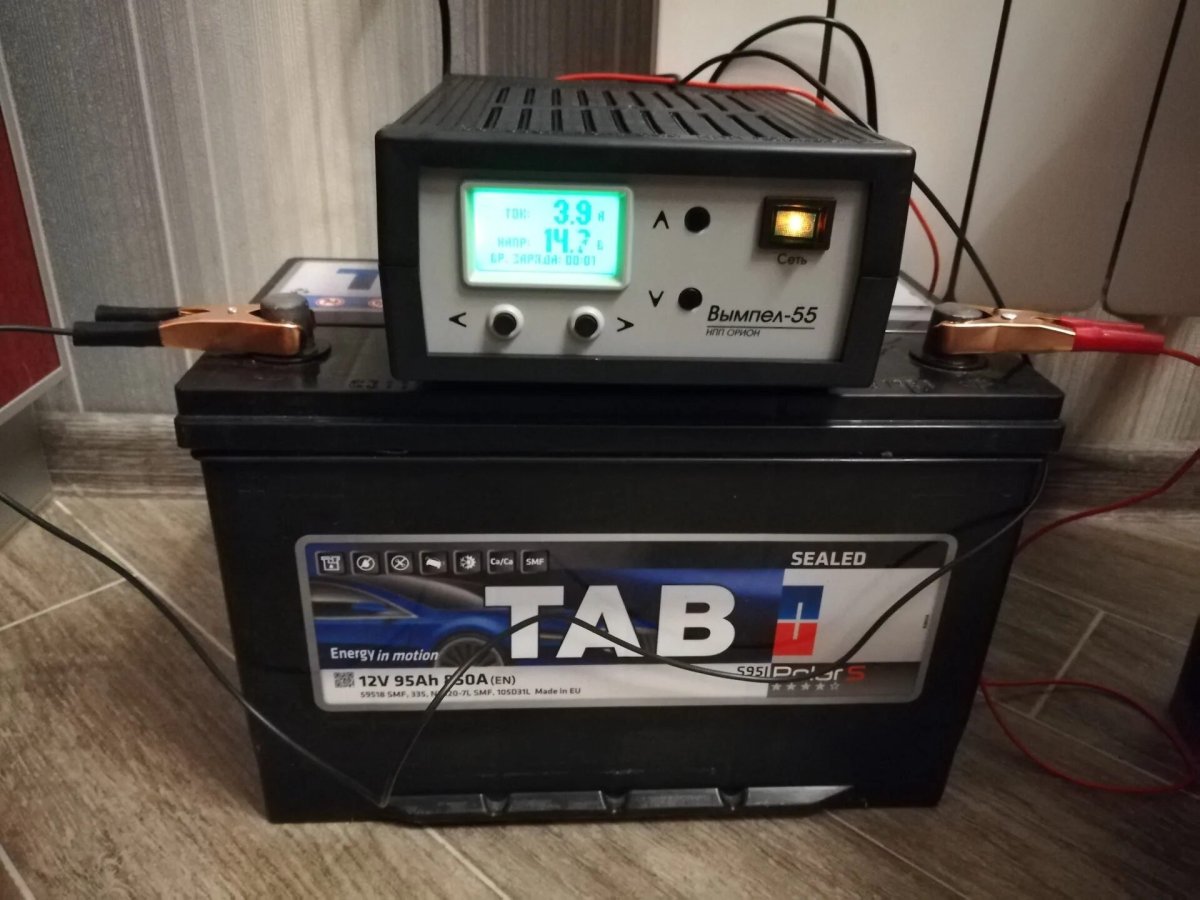 Зарядник АКБ для кальциевых АКБ 12v