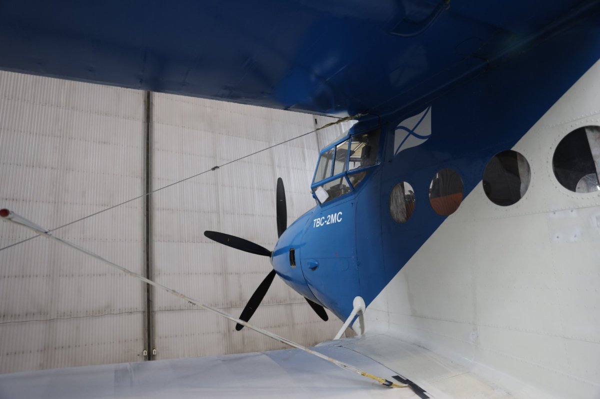 Як-40 СИБНИА летающая лаборатория