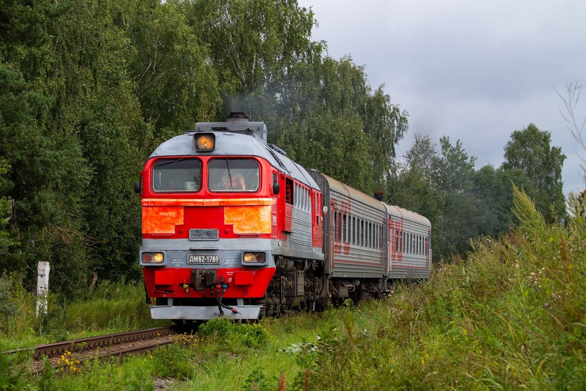 Тепловоз дм62