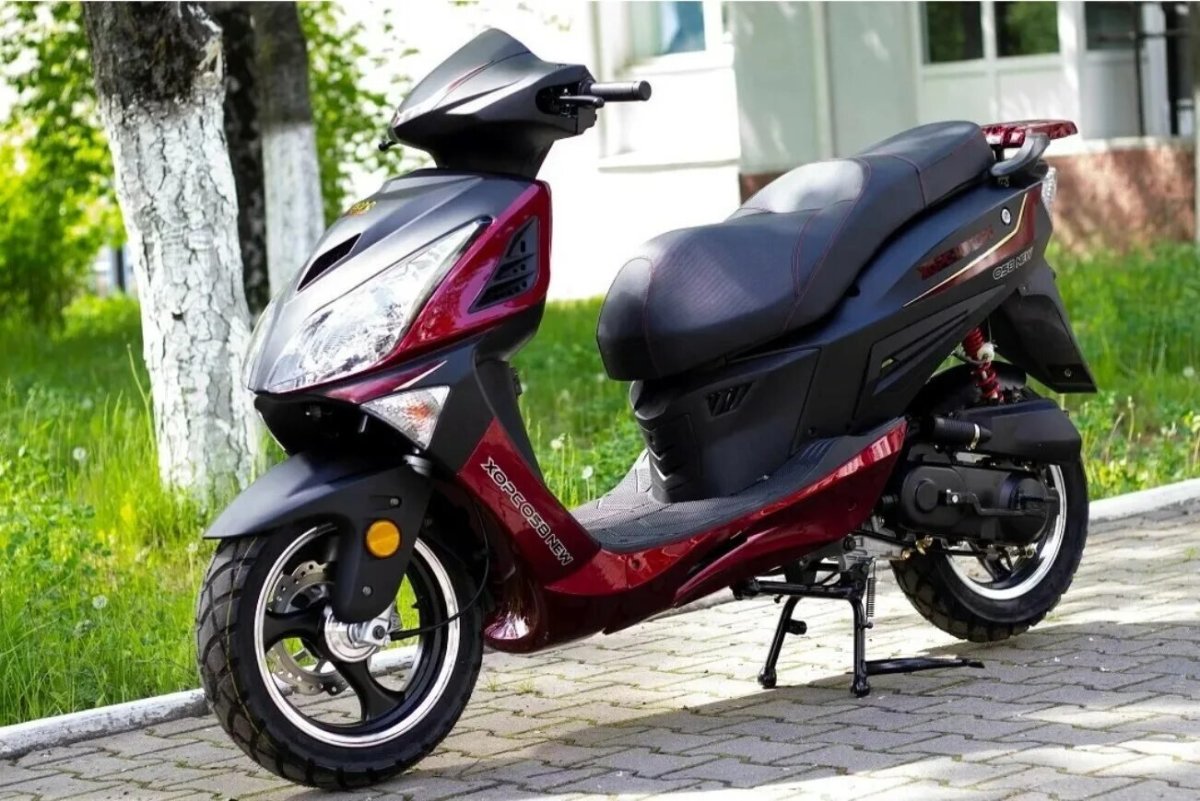 Пластик на скутер hors 056