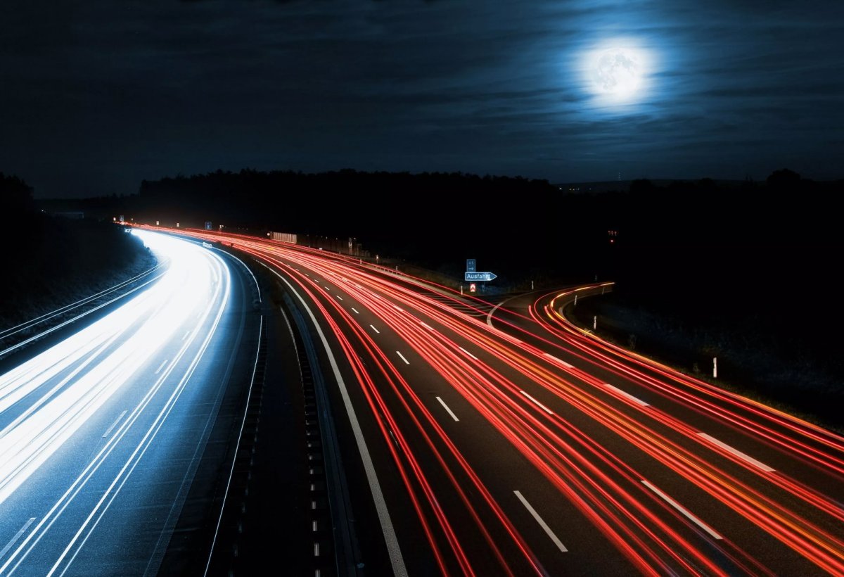 Ночная магистраль