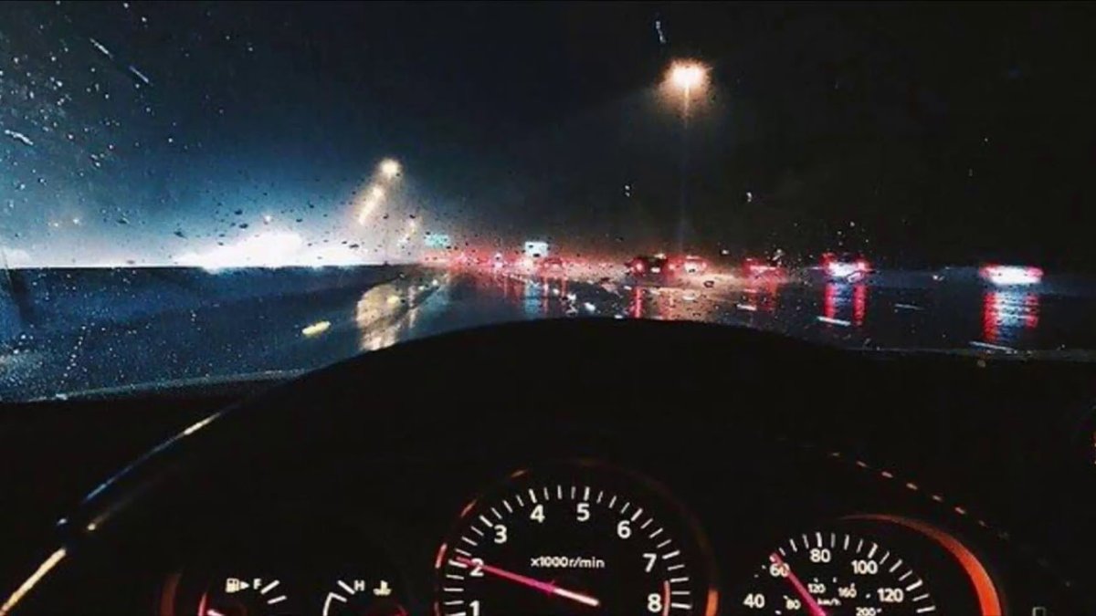 Ночной вид из машины