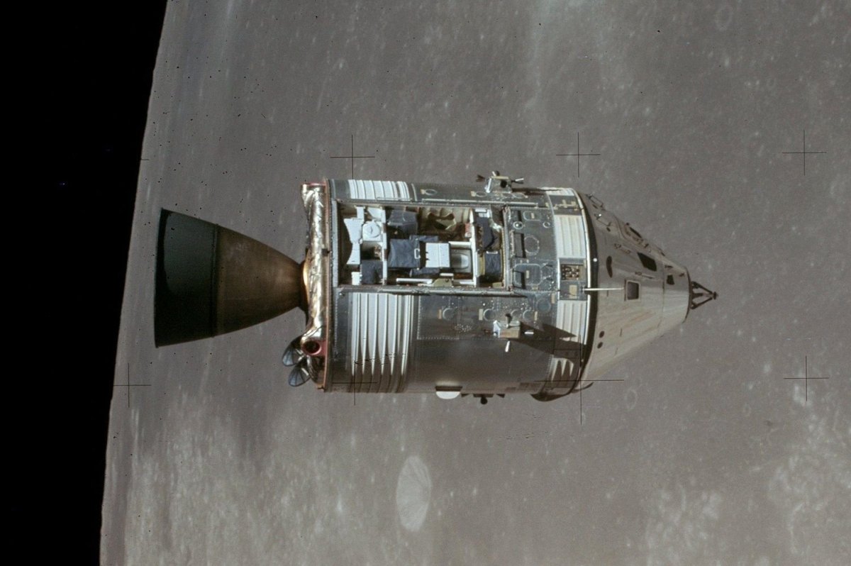 Корабль Аполлон 11