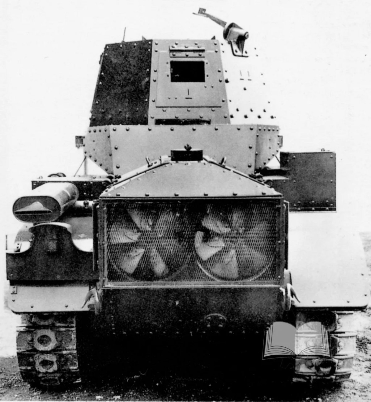 Танк разведки