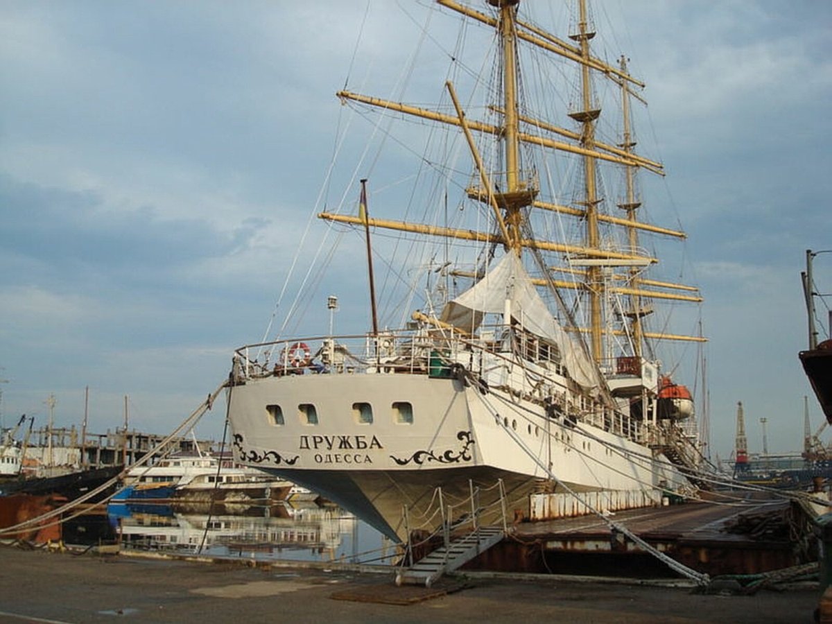 Парусник Дружба Одесса
