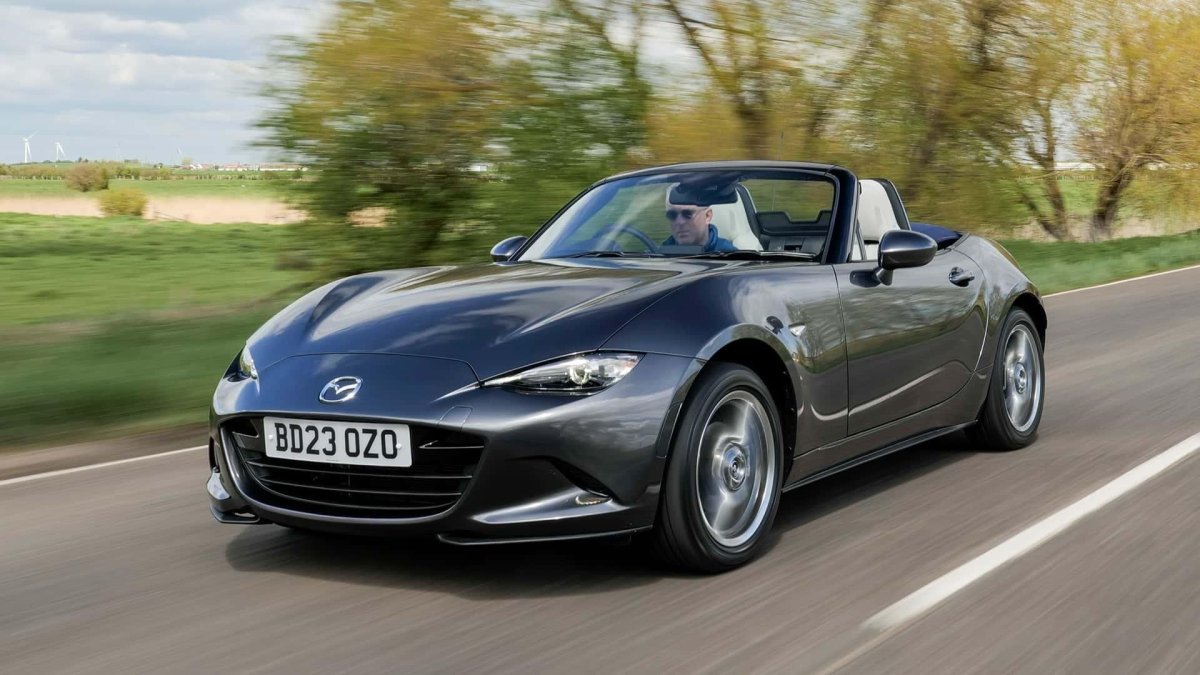 Mazda mx5 кабриолет