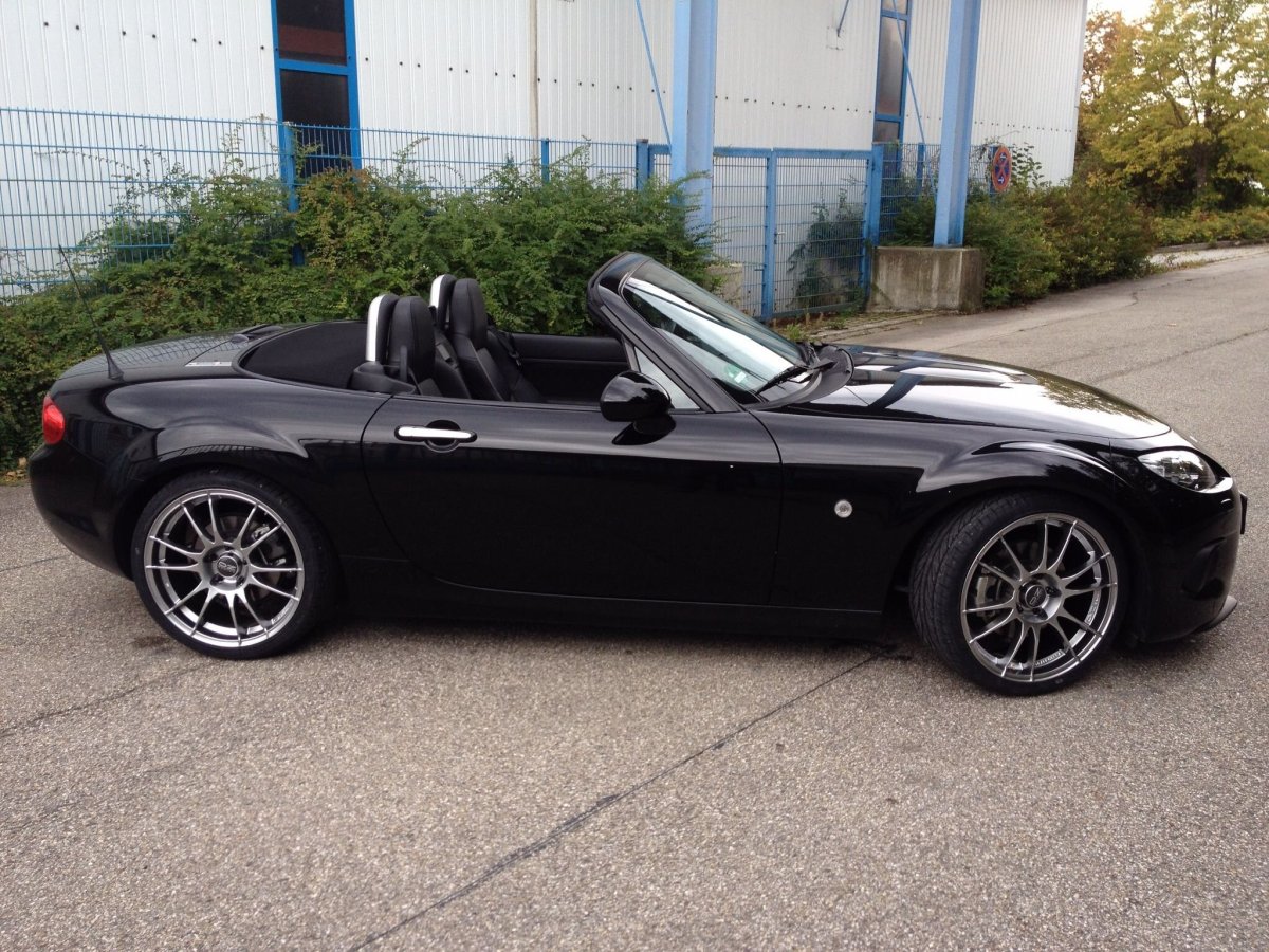 Mazda mx5 Black