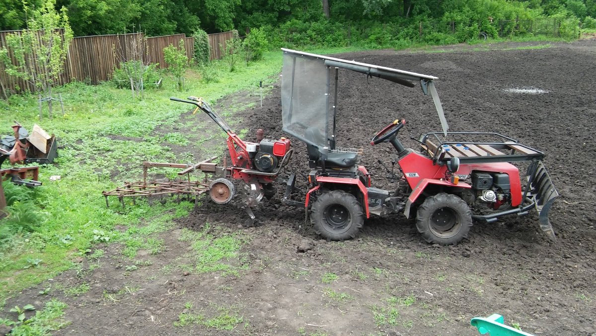 МТЗ 082 минитрактор