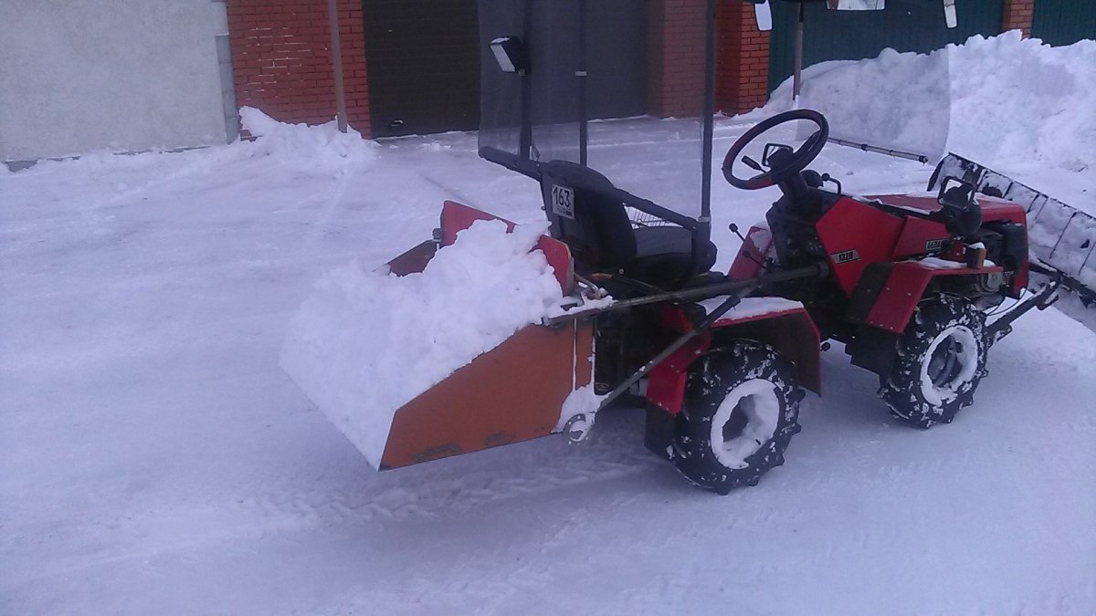 Отвал на МТЗ 132н