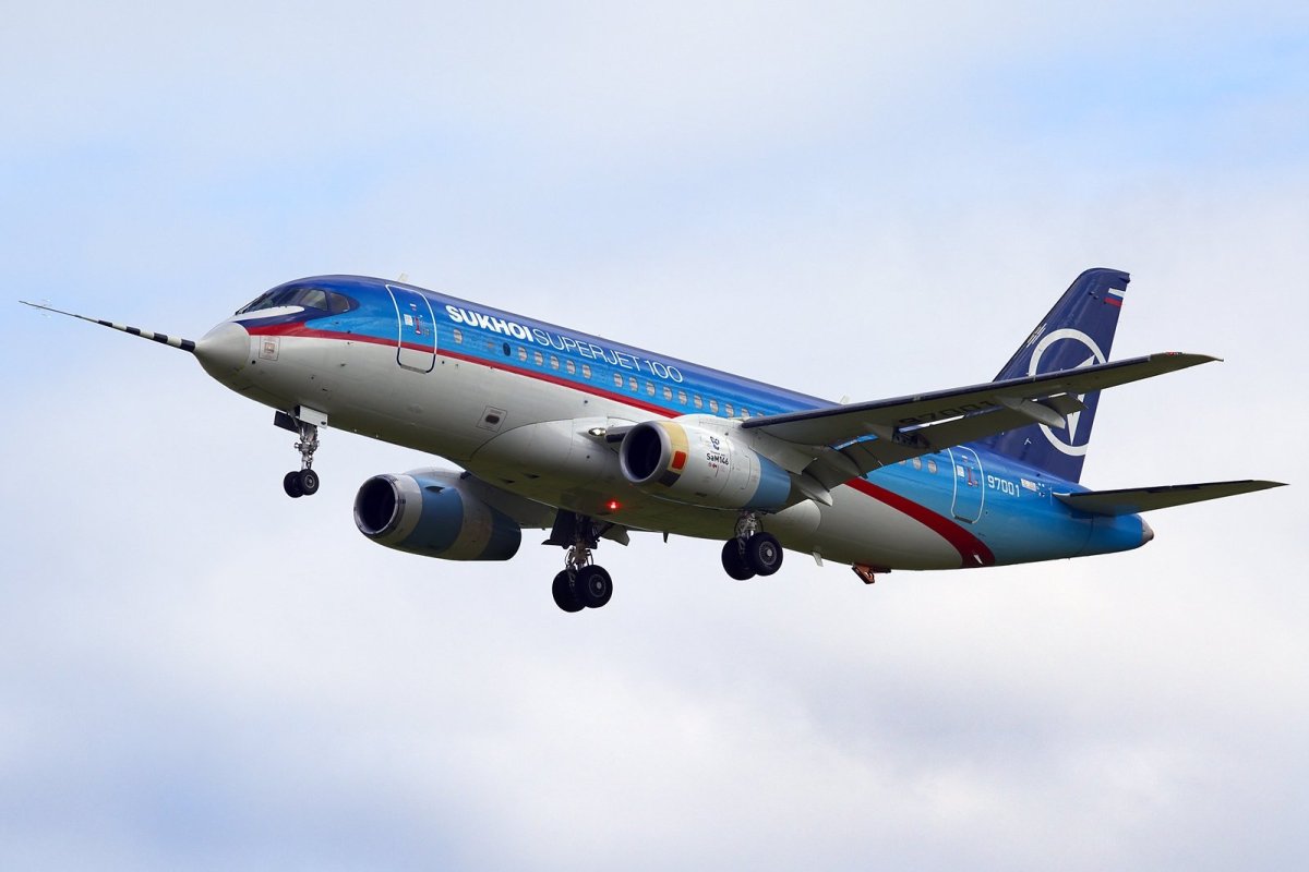 Sukhoi Superjet 100-95