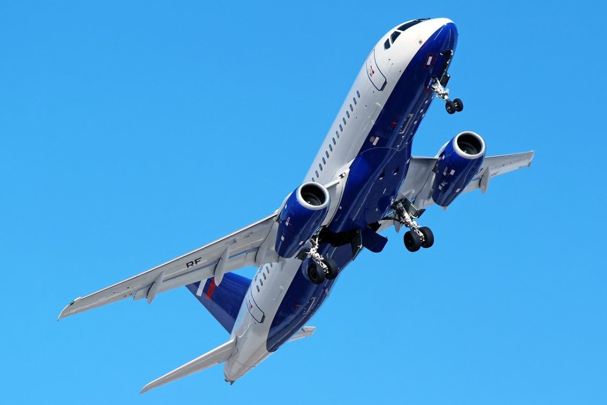 Sukhoi Superjet New