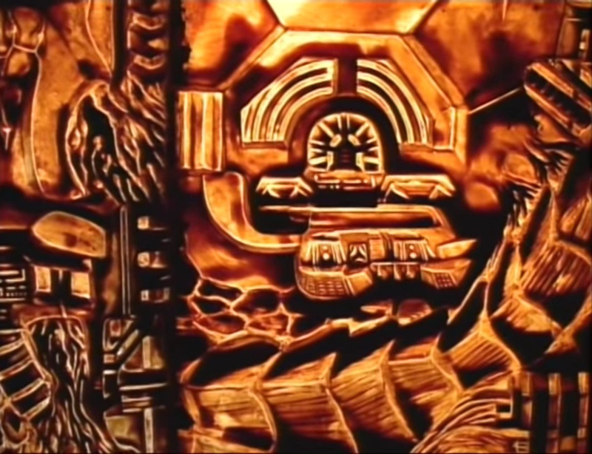 Стена трофеев хищника