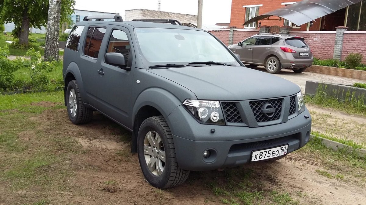 Nissan Navara Pathfinder