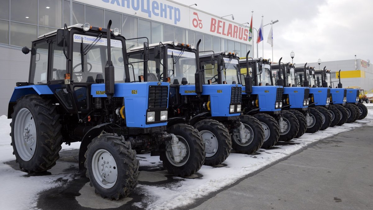 Трактор "Беларус-82.1" (МТЗ)
