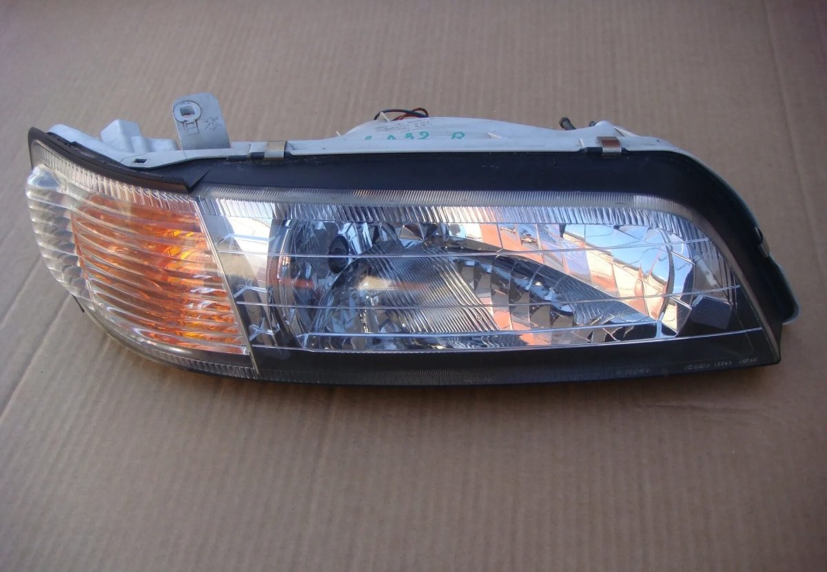 Фары Цефиро а31