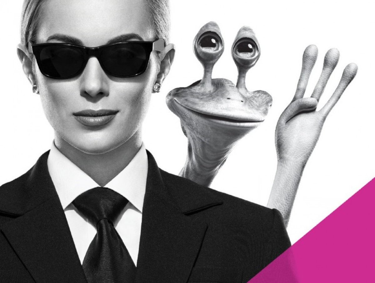 Реклама теле2 пришелец