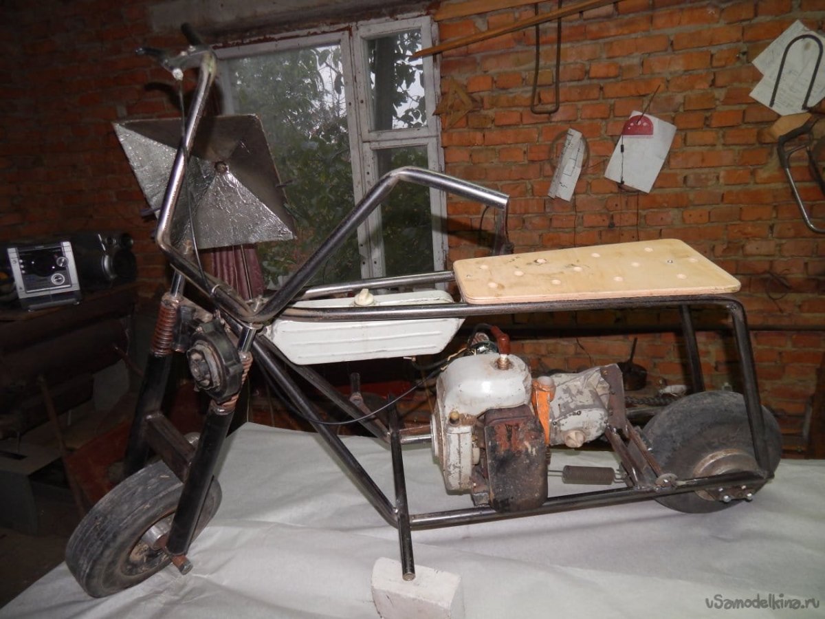 Мопед из бензопилы Урал 2