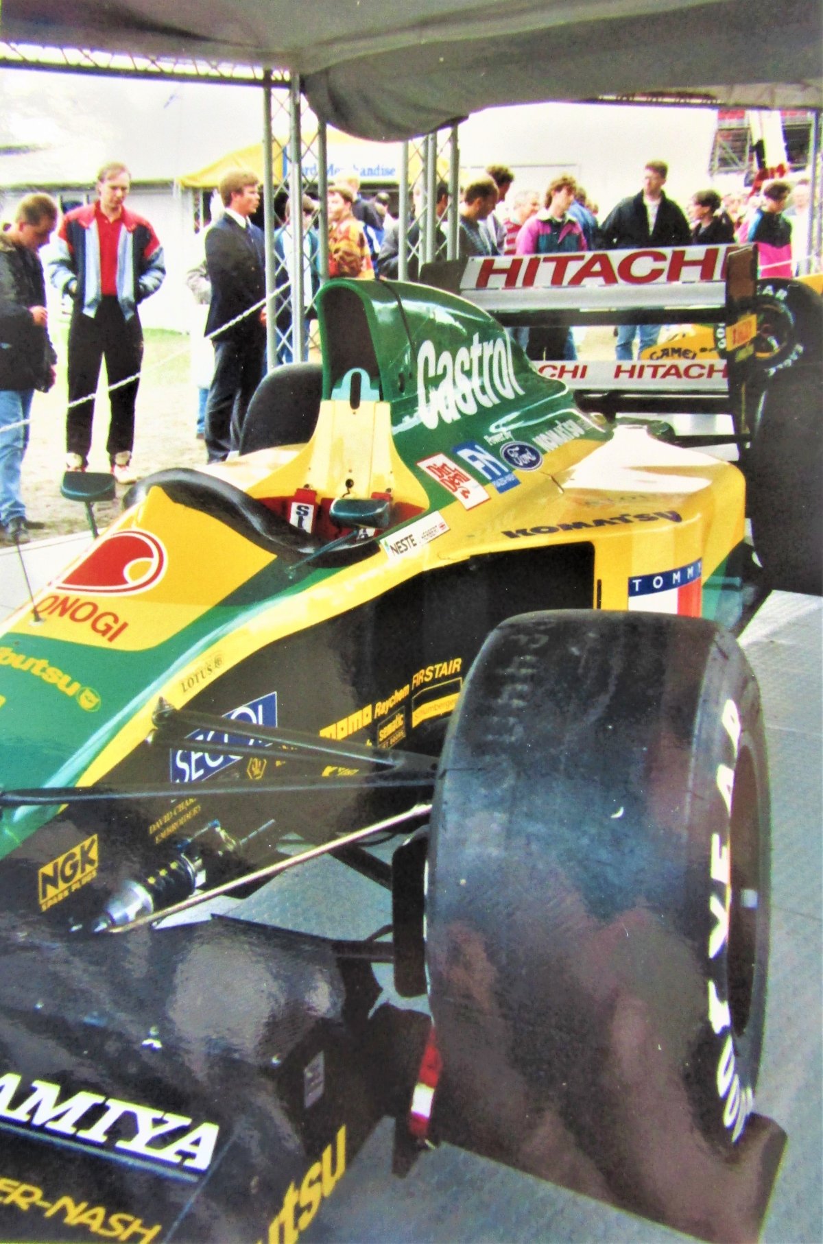 Джонни Херберт Lotus-Mugen-Honda