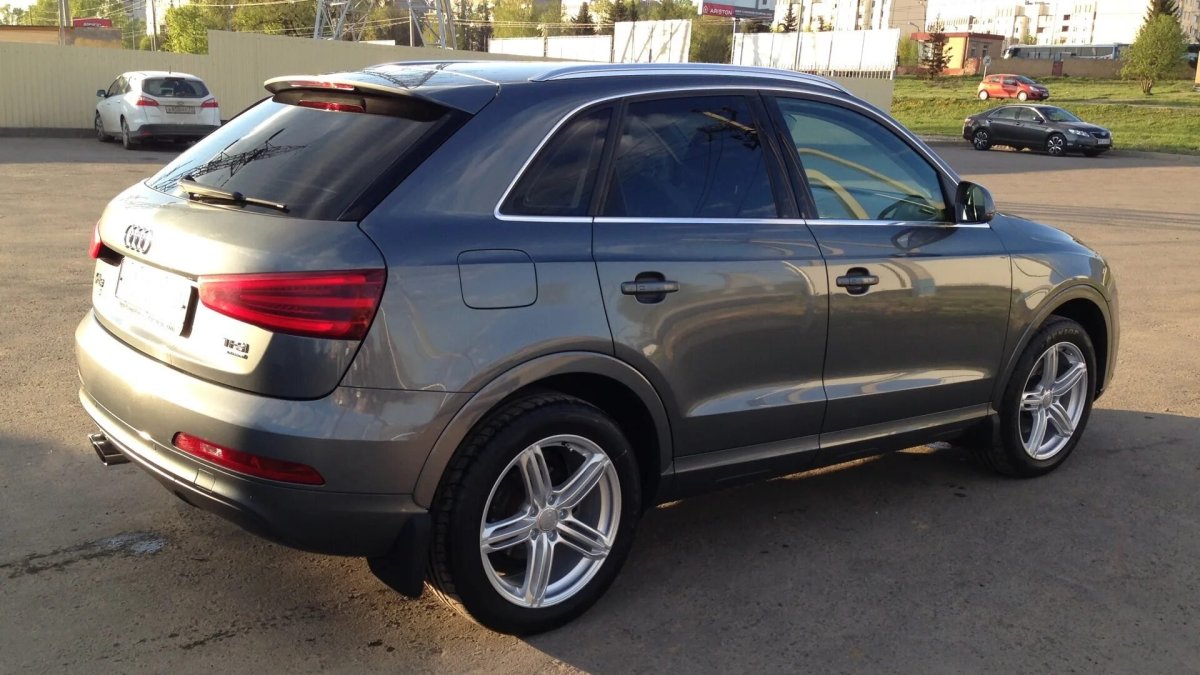 Audi q3 r18
