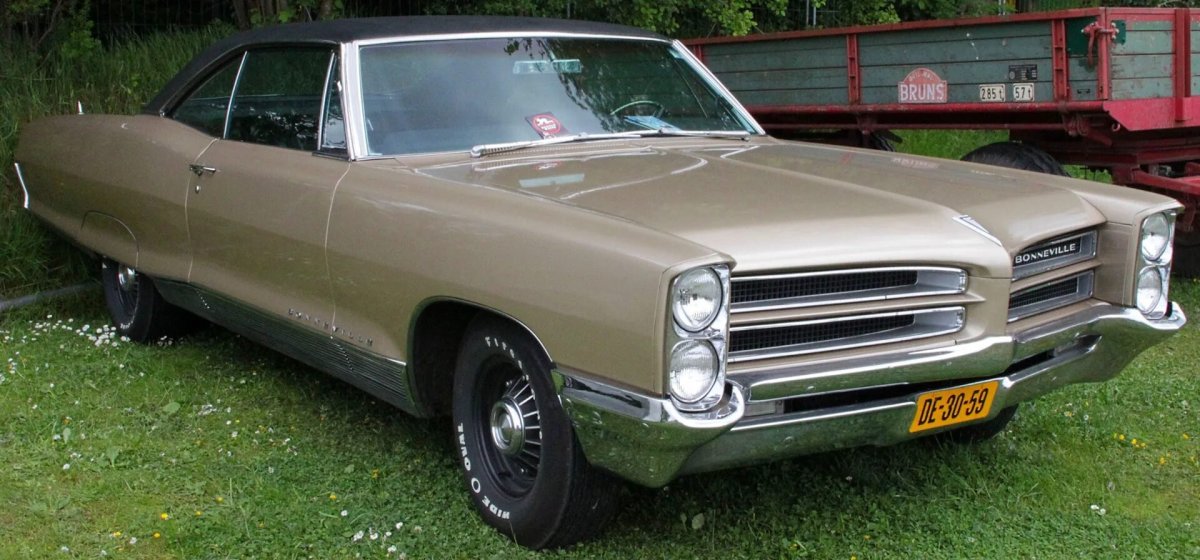 Pontiac Bonneville 1968 купе