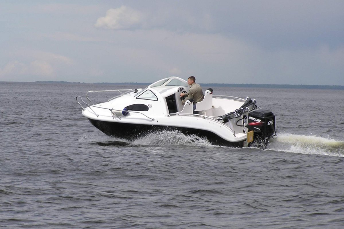 Катер Ладога м