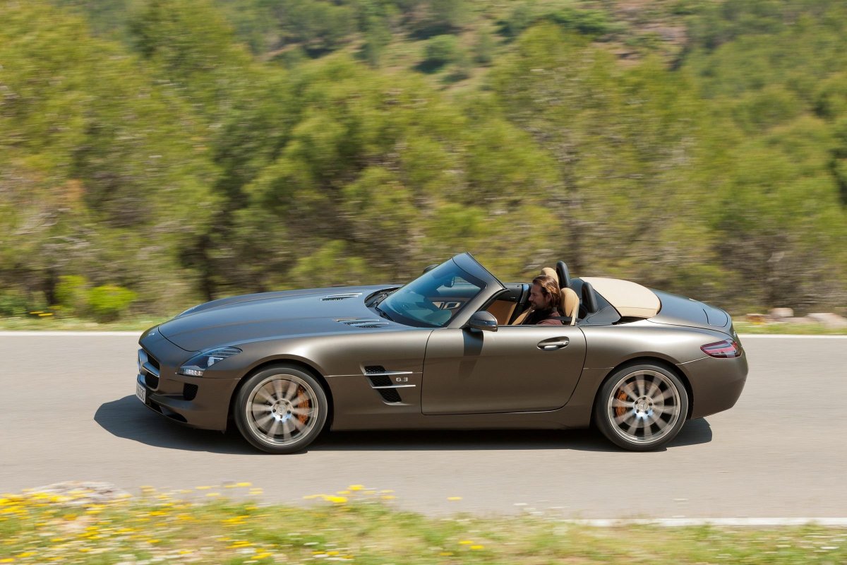 Mercedes SLS AMG Roadster 2012