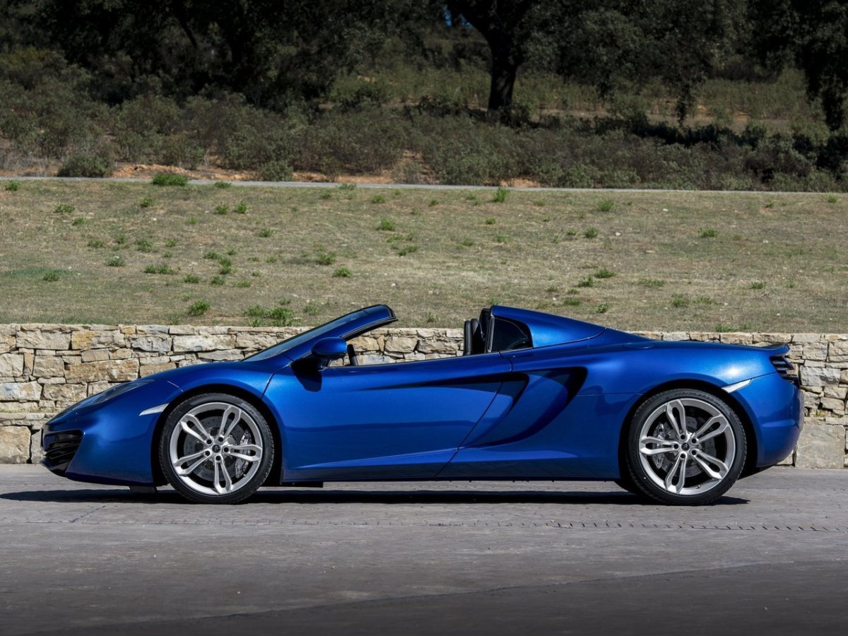 MCLAREN 12c Coupe