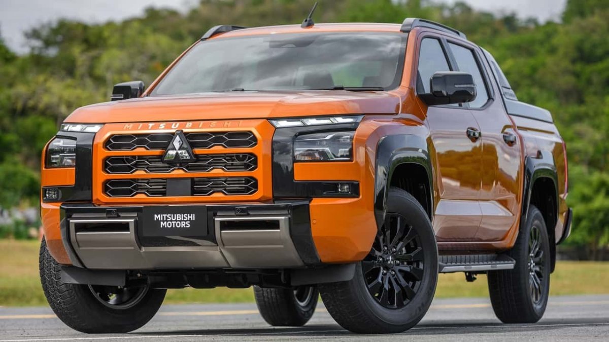 Митсубиси l200 2024