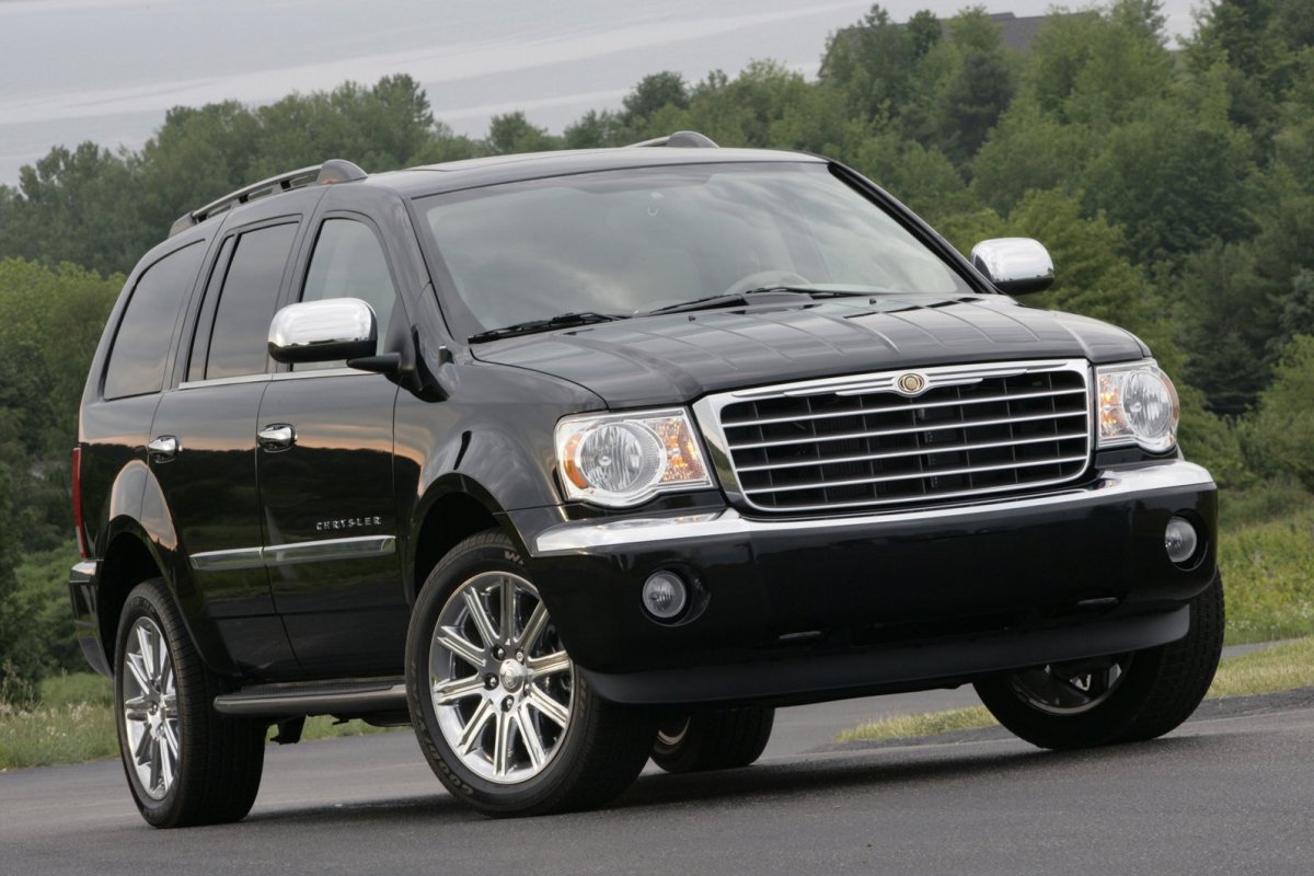 Внедорожник Крайслер Аспен 2007