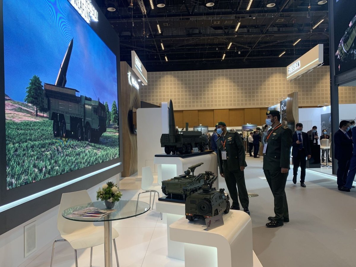 Выставка вооружения IDEX