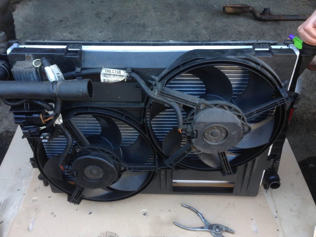 Ягуар x Type 2008 замена радиатора