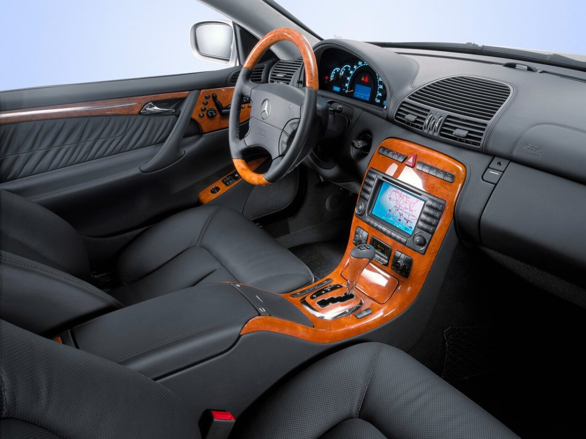 Mercedes-Benz cl600 c215