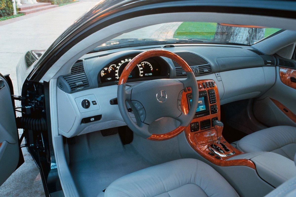 Mercedes Benz CL class c215