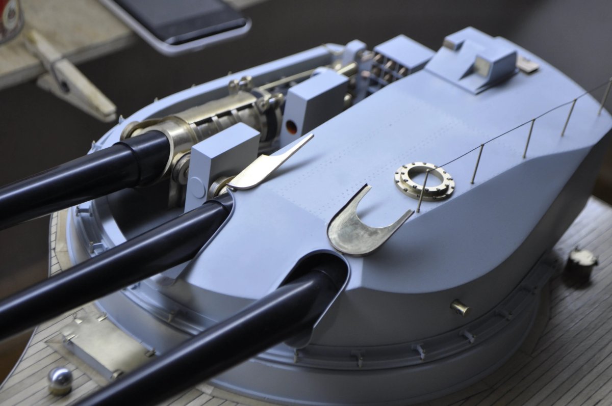 Модель корабля Вирибус