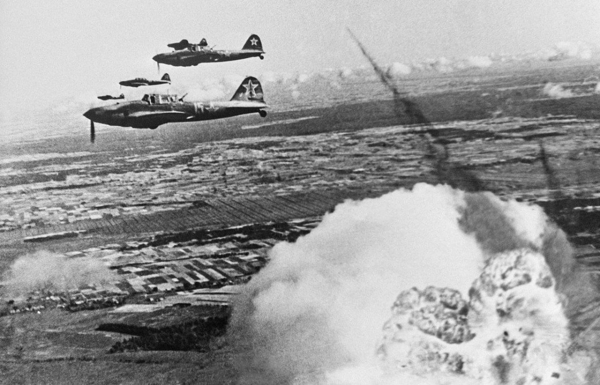 Штурмовики ил - 2 атакуют 1944