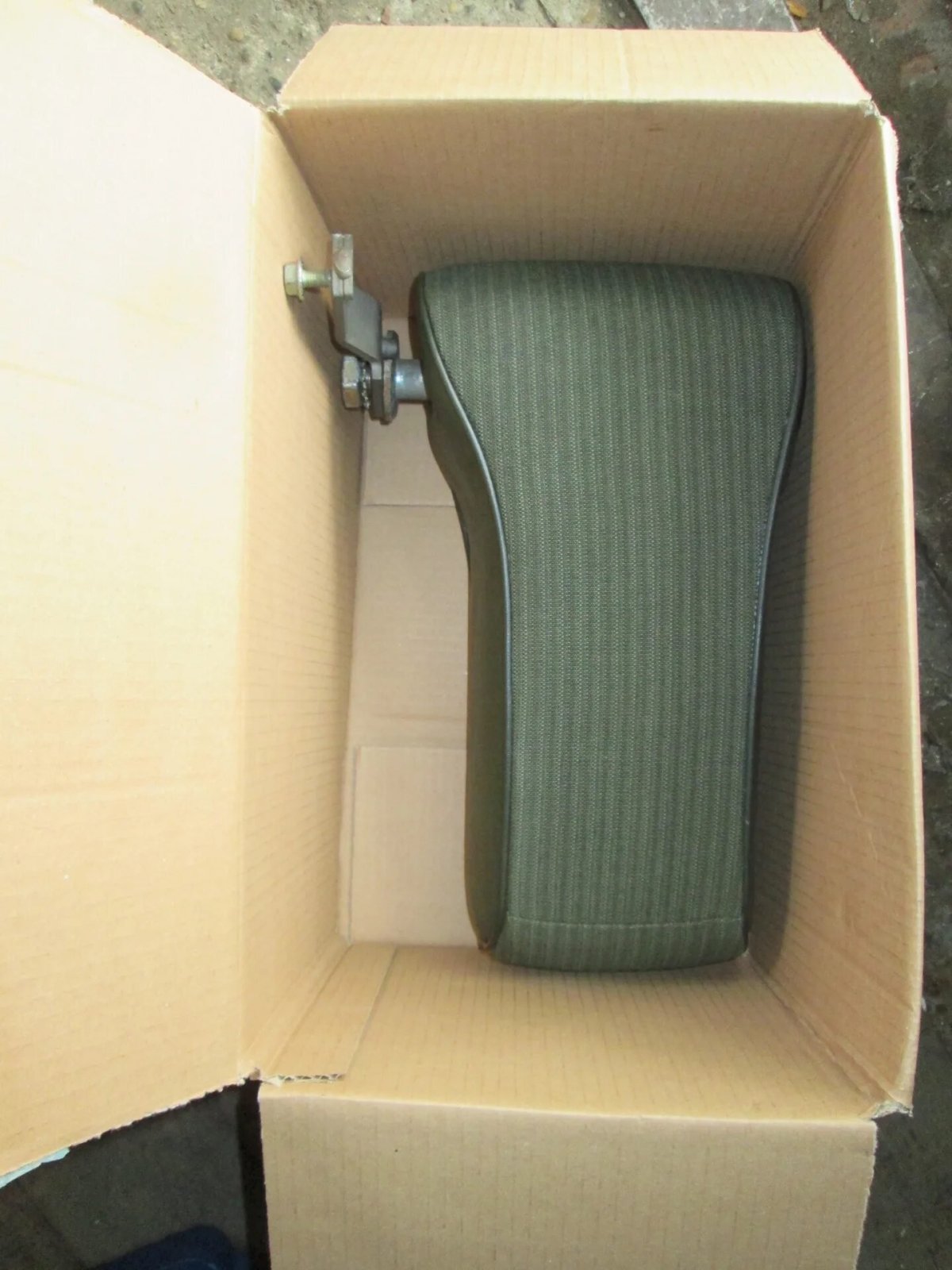 Подлокотник w123